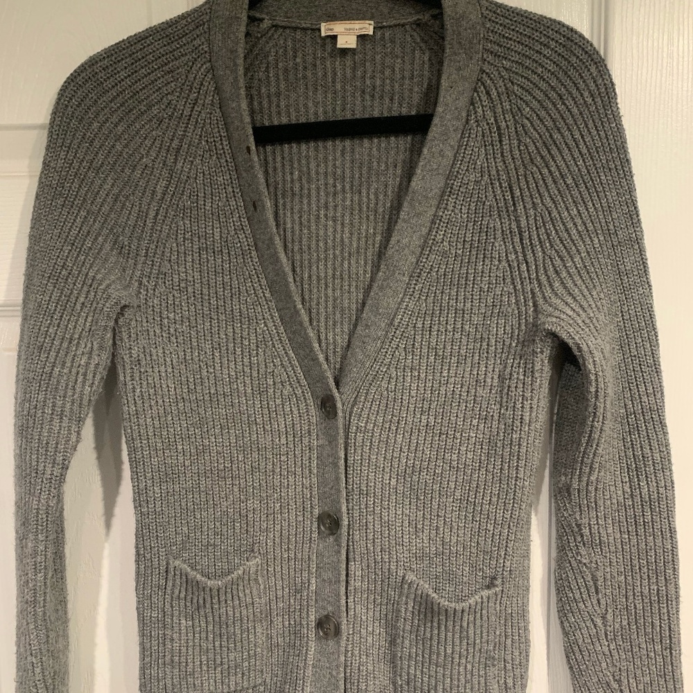 GAP Cardigan